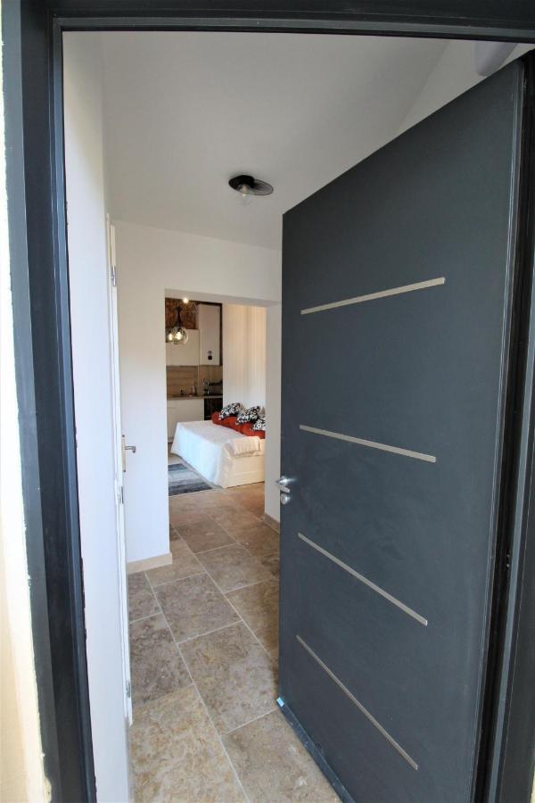 Apartament Les Bastidons De L'Isle - Le Saumane - 3 Etoiles Zewnętrze zdjęcie