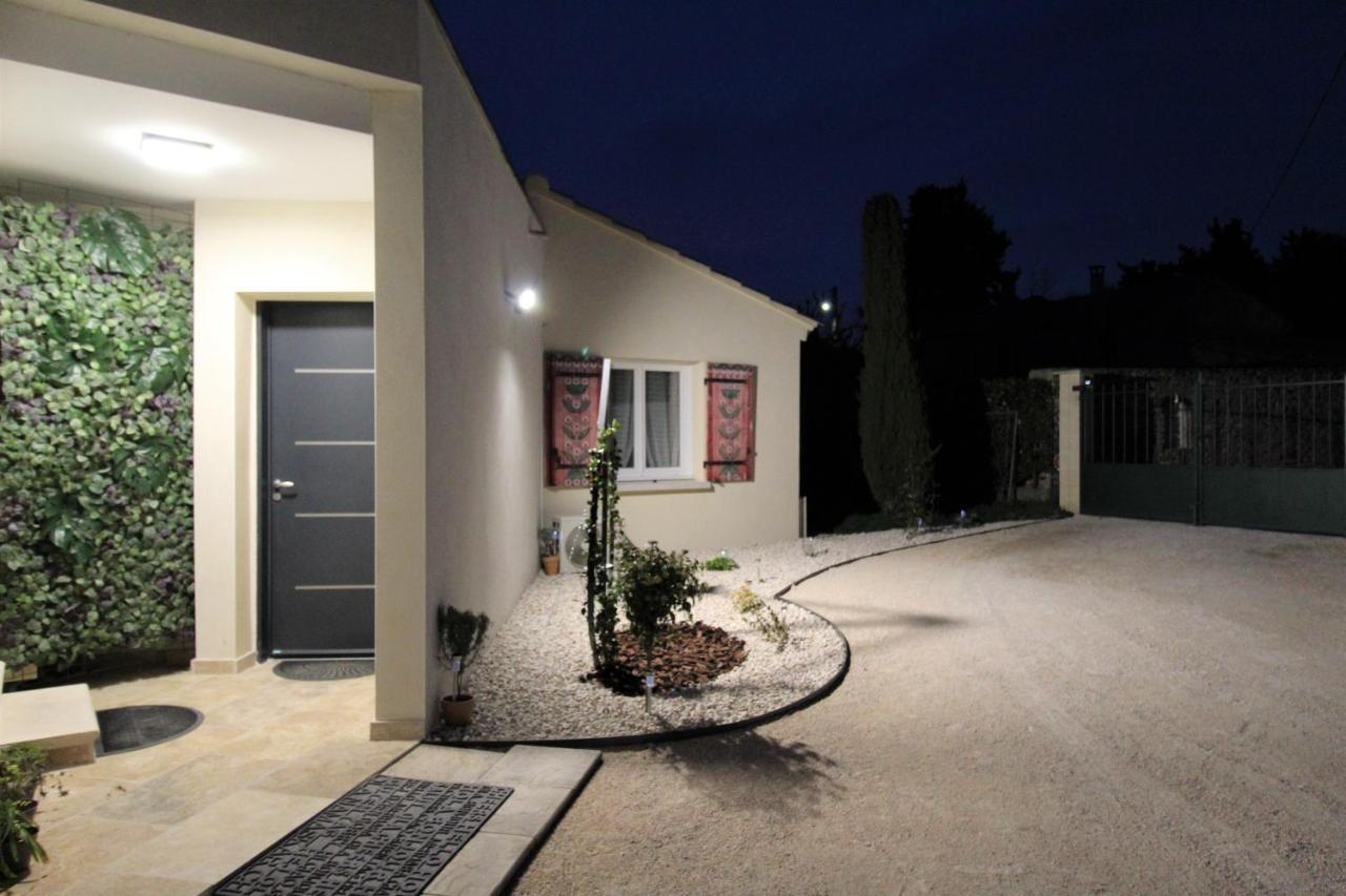 Apartament Les Bastidons De L'Isle - Le Saumane - 3 Etoiles Zewnętrze zdjęcie